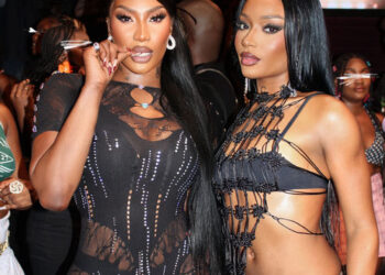 Ayra Starr Joins Aya Nakamura on Stage for Surprise “Hype” Performance 3 Ayra Starr & Aya Nakamura